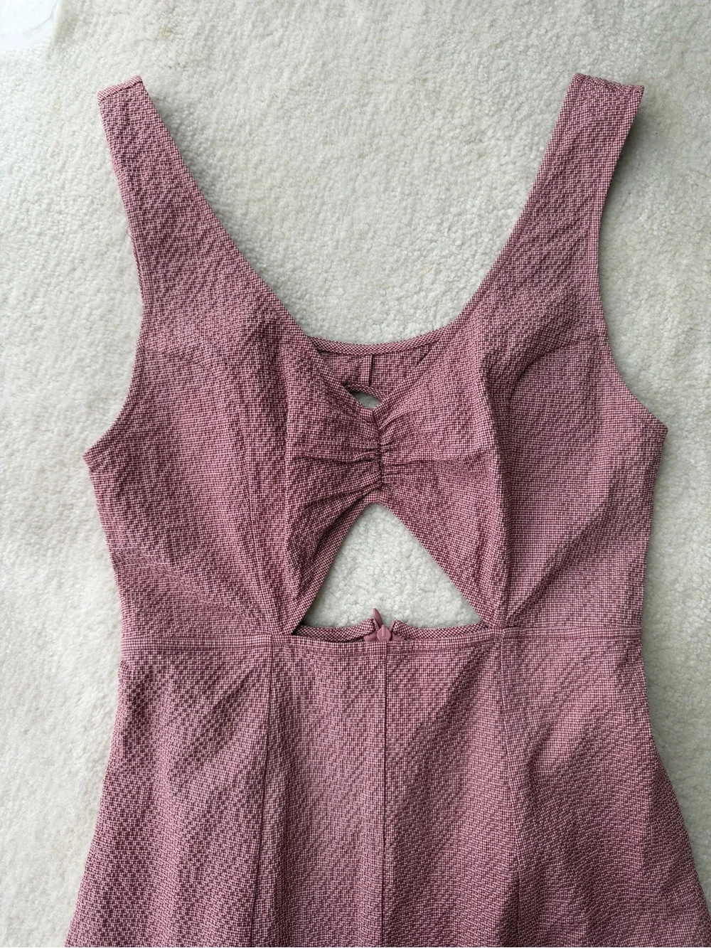 BNWT Christy Dawn Mauve Pink Textured Cutout Midi Dress - Picture 3 of 5